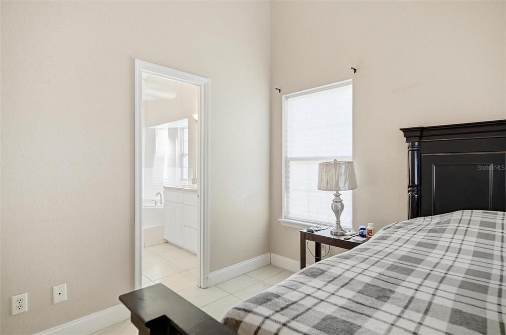 En Venta: $415,000 (3 camas, 2 baños, 1818 Pies cuadrados)