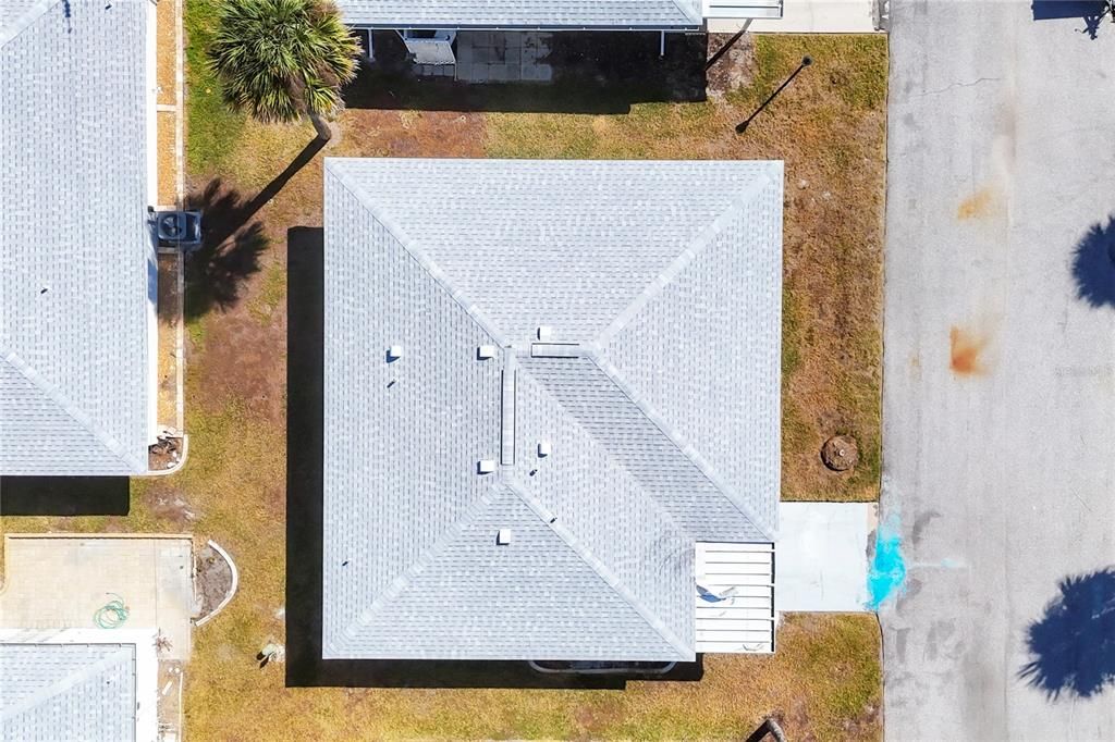 Activo con contrato: $289,900 (2 camas, 2 baños, 1044 Pies cuadrados)