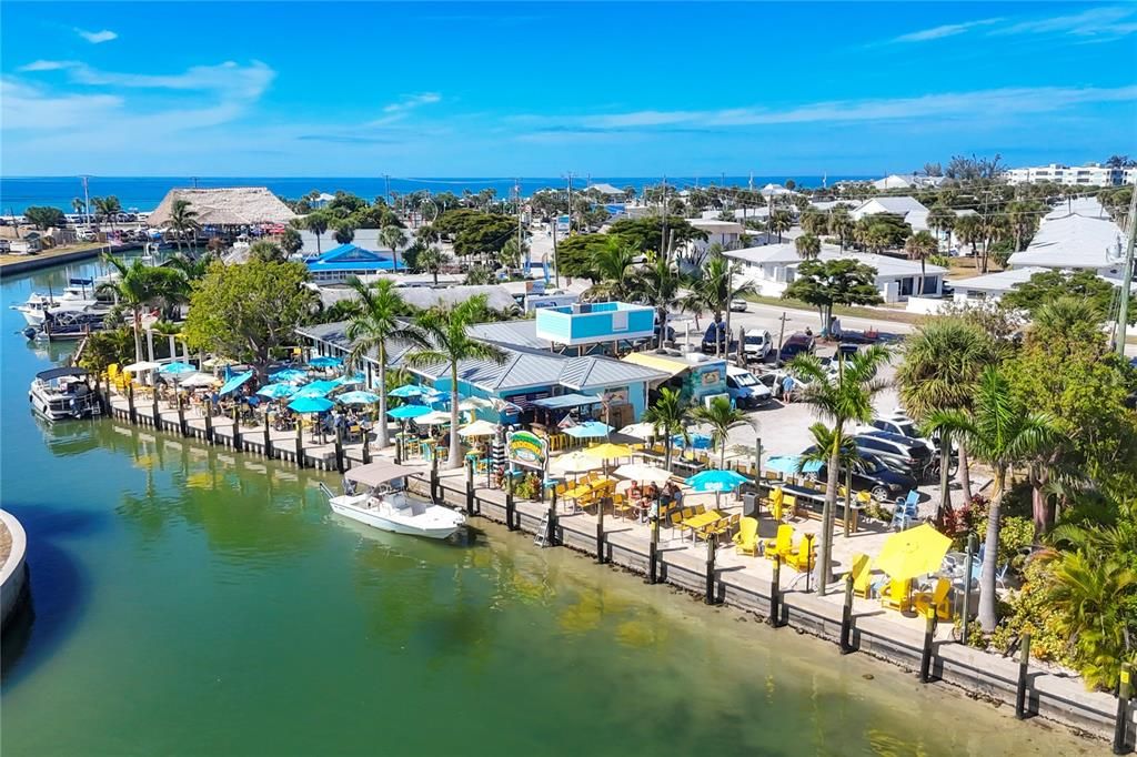 Activo con contrato: $289,900 (2 camas, 2 baños, 1044 Pies cuadrados)