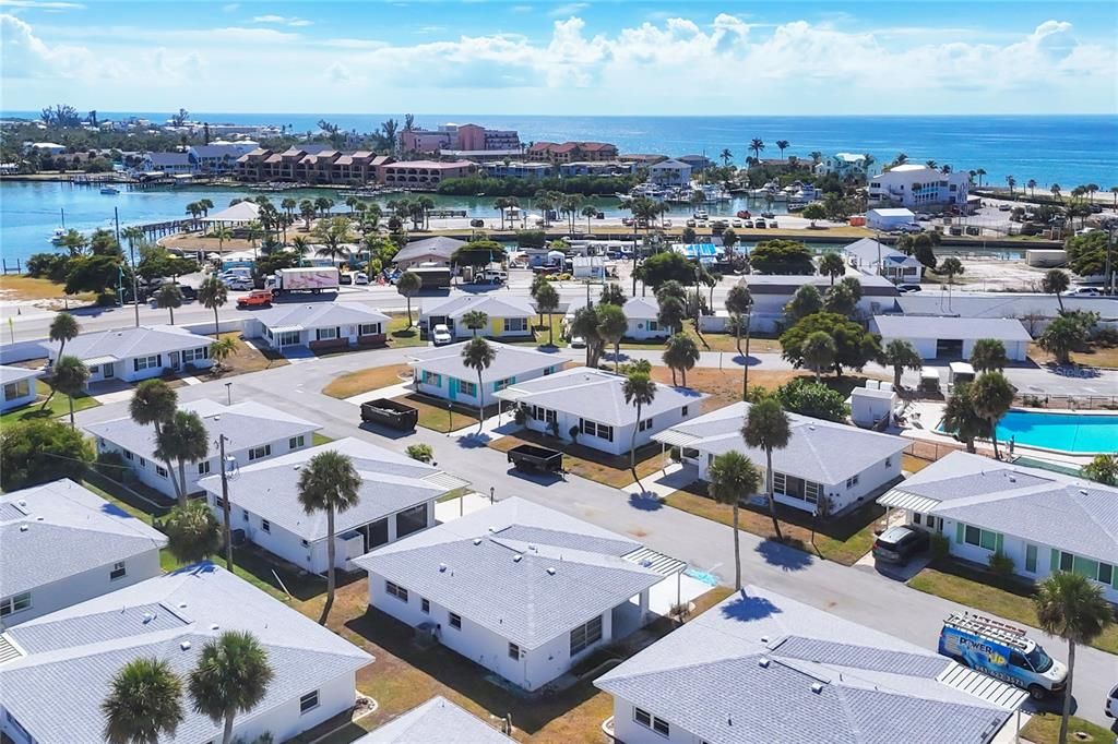 Activo con contrato: $289,900 (2 camas, 2 baños, 1044 Pies cuadrados)