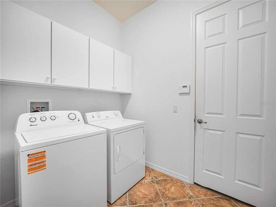 For Sale: $419,000 (3 beds, 2 baths, 2312 Square Feet)