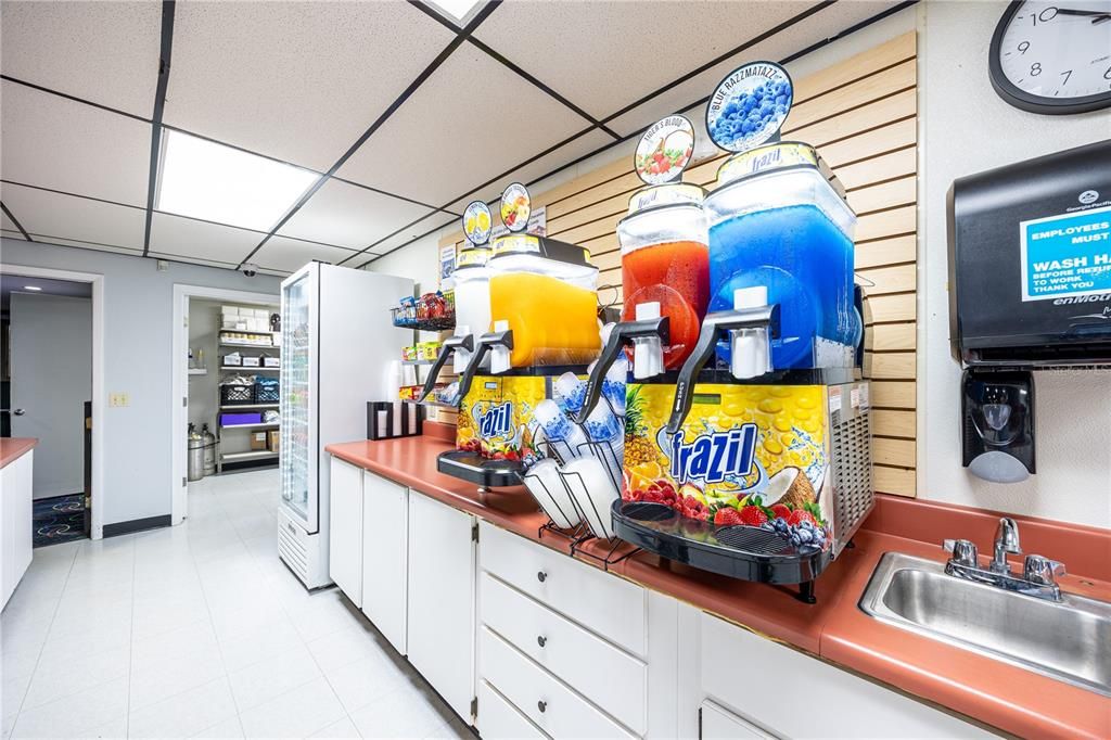 На продажу: $2,695,000 (0 спален, 0 ванн, 23462 Квадратных фут)