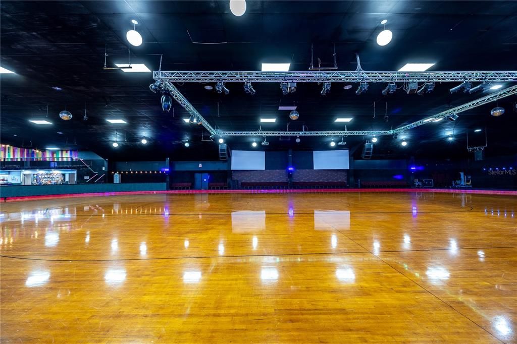 На продажу: $2,695,000 (0 спален, 0 ванн, 23462 Квадратных фут)