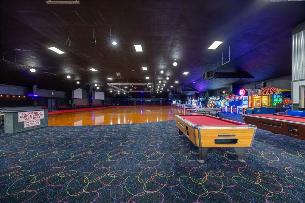 На продажу: $2,695,000 (0 спален, 0 ванн, 23462 Квадратных фут)