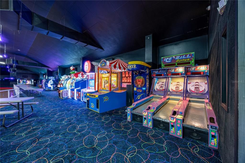 На продажу: $2,695,000 (0 спален, 0 ванн, 23462 Квадратных фут)