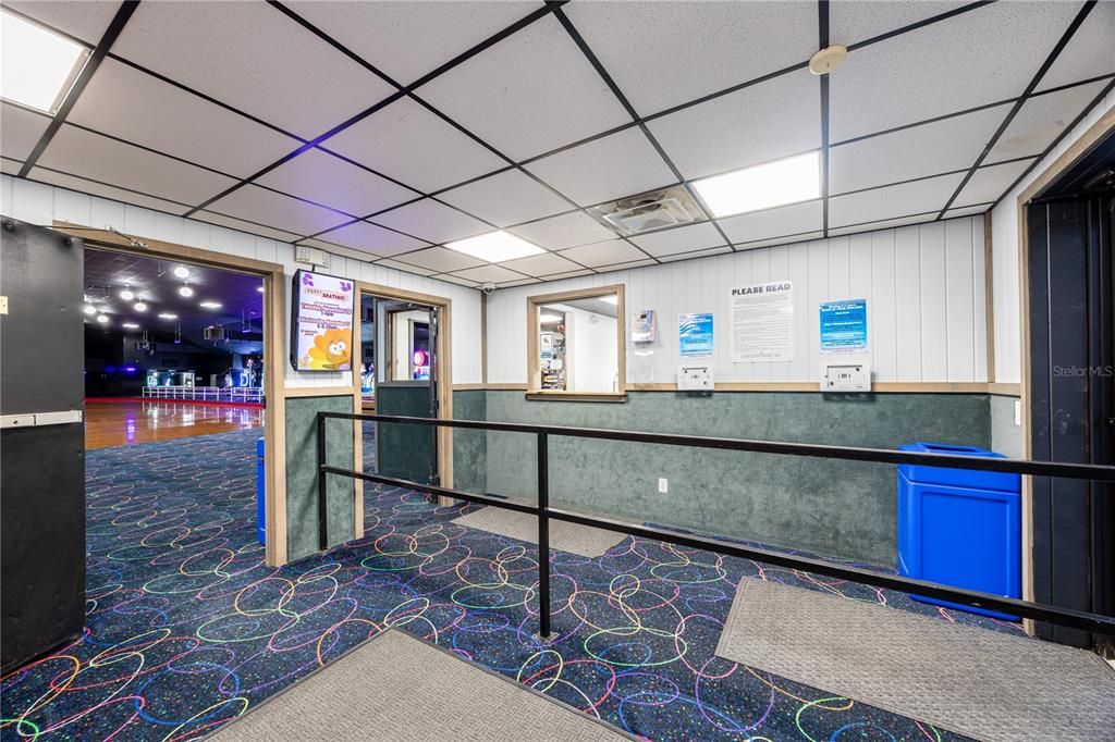 На продажу: $2,695,000 (0 спален, 0 ванн, 23462 Квадратных фут)