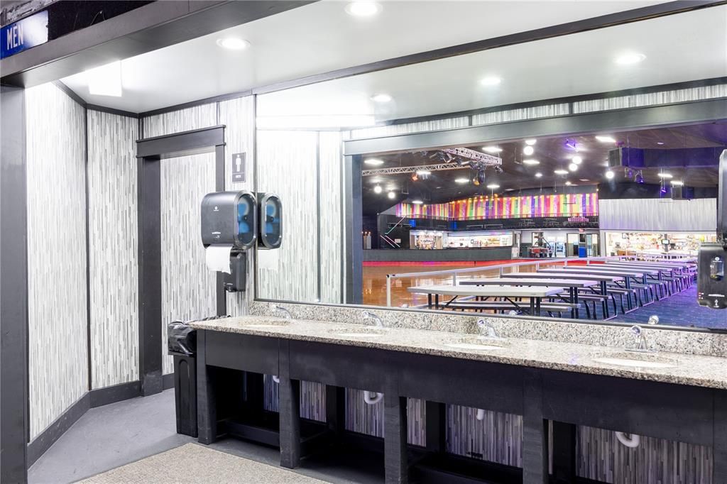 На продажу: $2,695,000 (0 спален, 0 ванн, 23462 Квадратных фут)