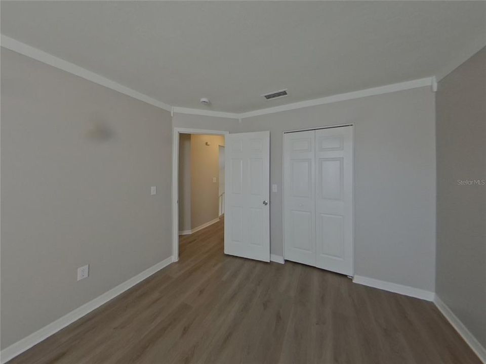 For Rent: $2,119 (3 beds, 2 baths, 1904 Square Feet)