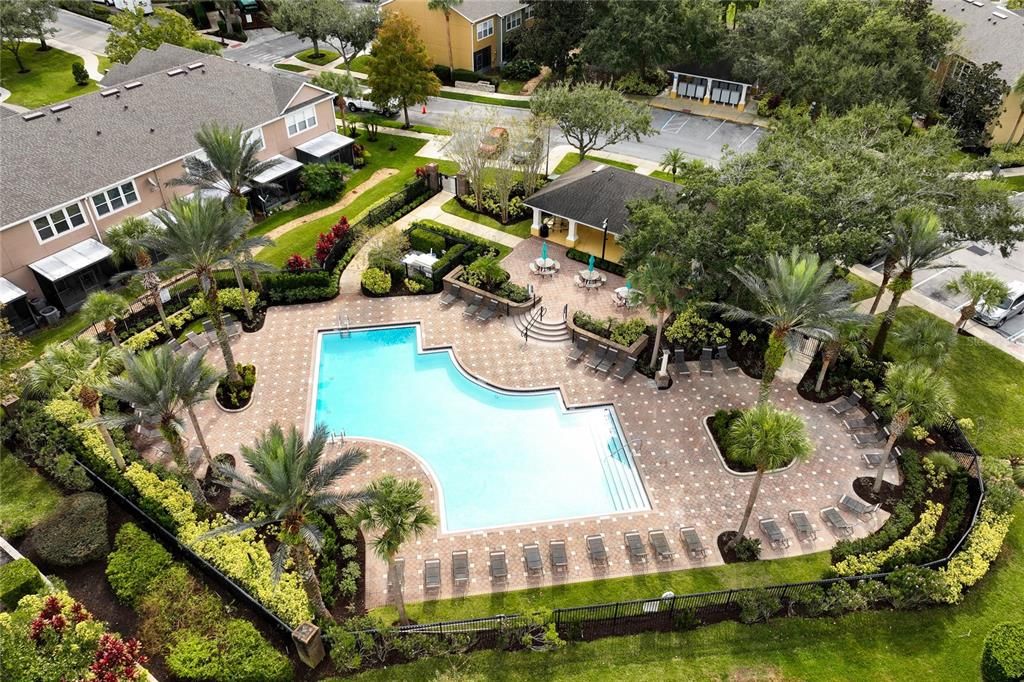 На продажу: $305,000 (3 спален, 2 ванн, 1687 Квадратных фут)