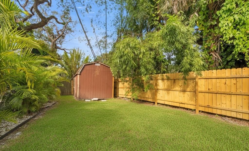 待售: $725,000 (5 贝兹, 4 浴室, 2297 平方英尺)