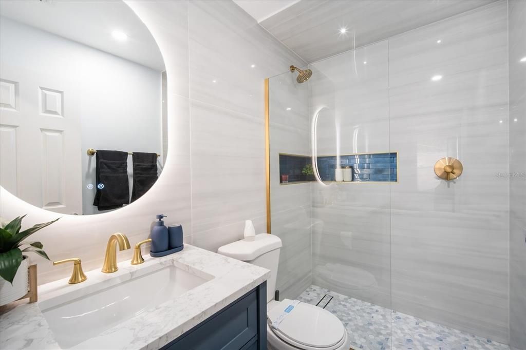 待售: $725,000 (5 贝兹, 4 浴室, 2297 平方英尺)