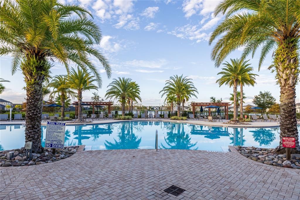 En Venta: $620,000 (4 camas, 3 baños, 2408 Pies cuadrados)