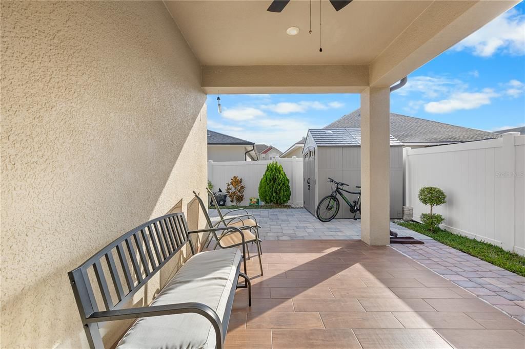 En Venta: $620,000 (4 camas, 3 baños, 2408 Pies cuadrados)