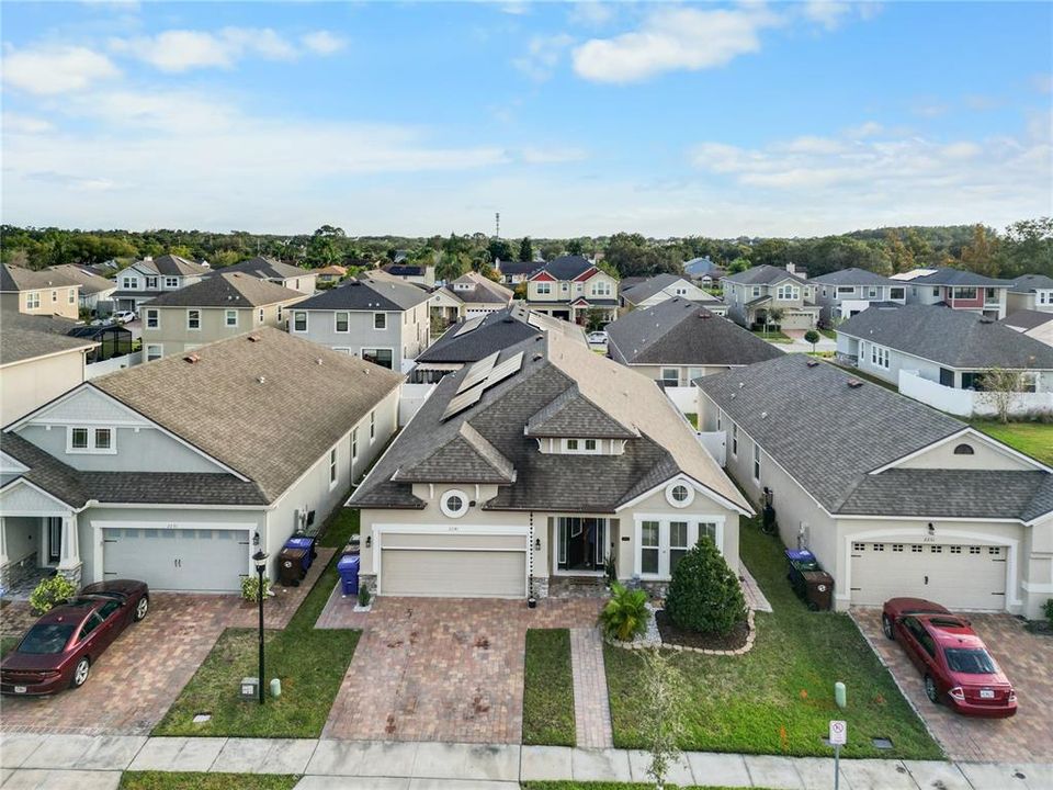 En Venta: $620,000 (4 camas, 3 baños, 2408 Pies cuadrados)