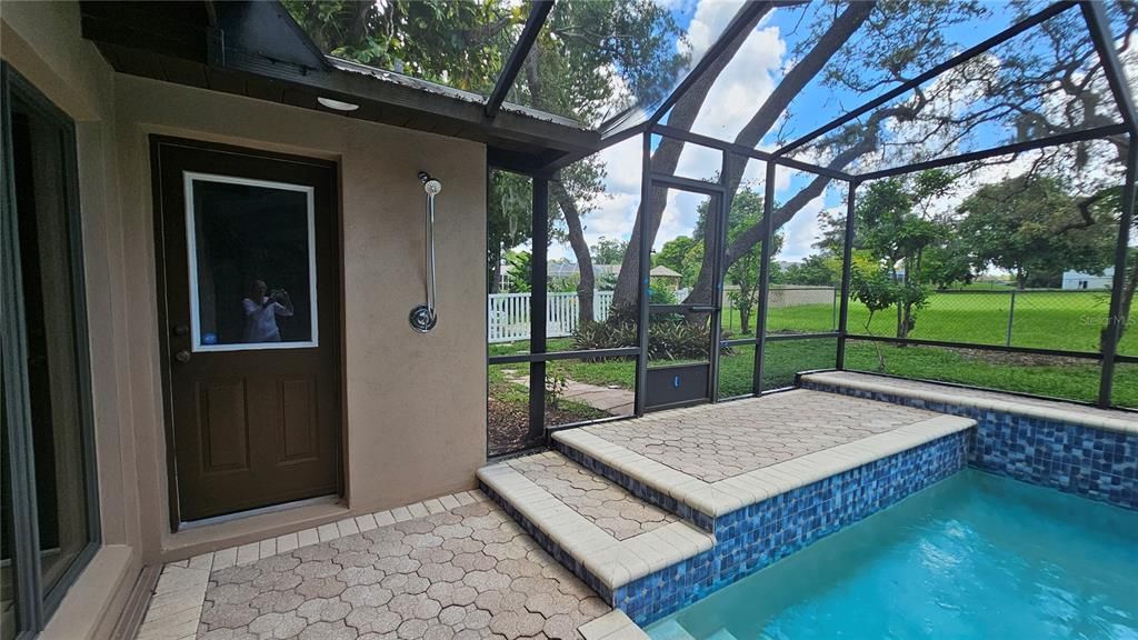 Active With Contract: $740,000 (4 beds, 3 baths, 2482 Square Feet)