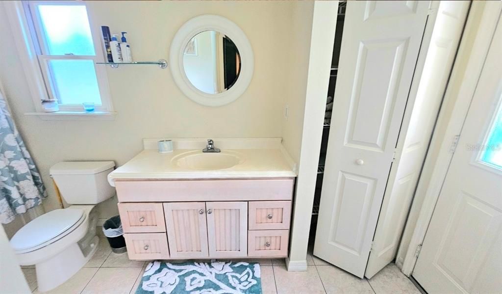 Active With Contract: $740,000 (4 beds, 3 baths, 2482 Square Feet)