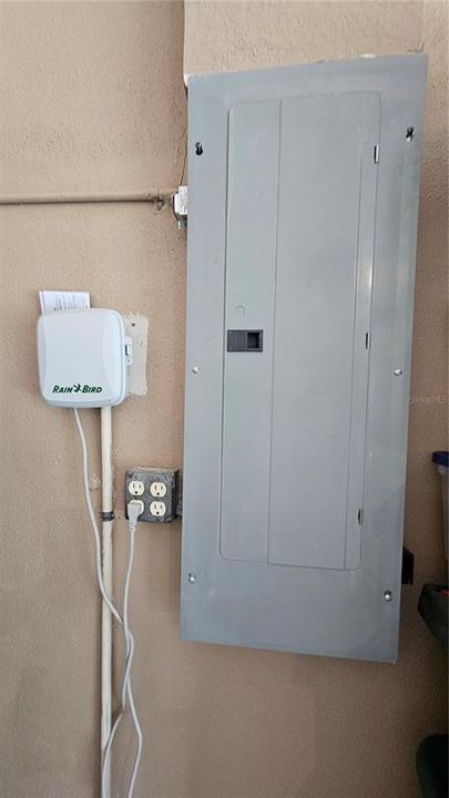 Active With Contract: $740,000 (4 beds, 3 baths, 2482 Square Feet)