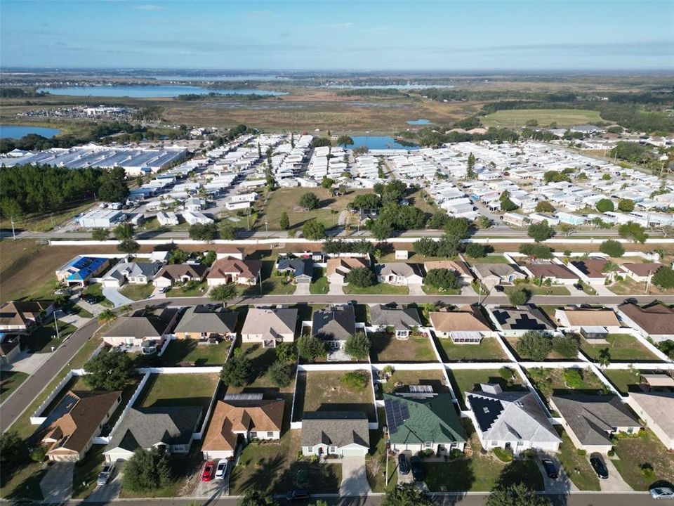 На продажу: $260,000 (3 спален, 2 ванн, 1131 Квадратных фут)