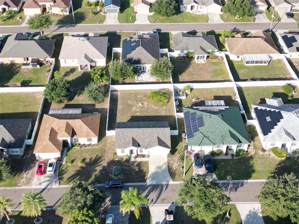 На продажу: $260,000 (3 спален, 2 ванн, 1131 Квадратных фут)