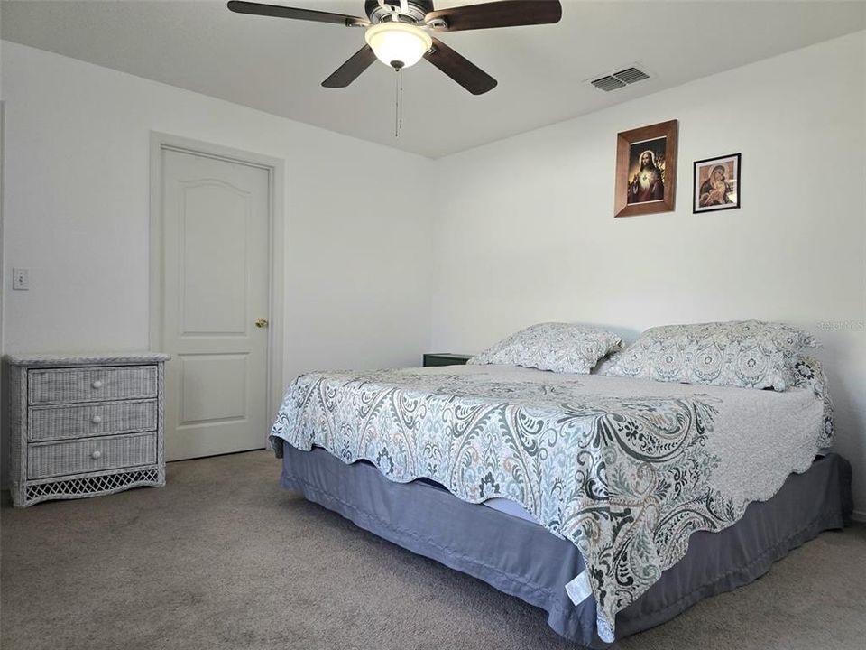 На продажу: $260,000 (3 спален, 2 ванн, 1131 Квадратных фут)