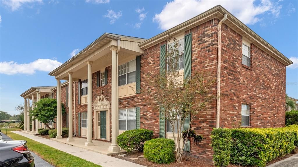 Active With Contract: $134,900 (1 beds, 1 baths, 669 Square Feet)