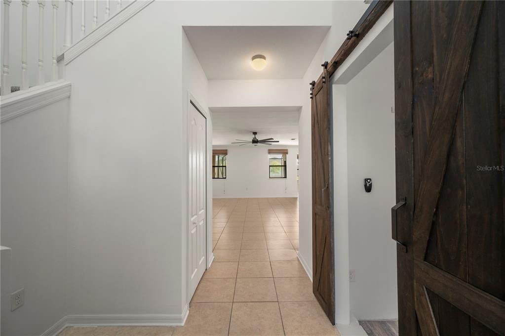 Activo con contrato: $436,000 (4 camas, 2 baños, 2596 Pies cuadrados)