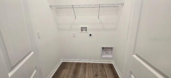 For Sale: $565,788 (4 beds, 2 baths, 2015 Square Feet)