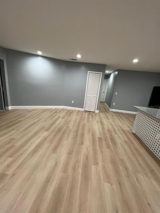 出租: $2,500 (3 贝兹, 2 浴室, 1572 平方英尺)