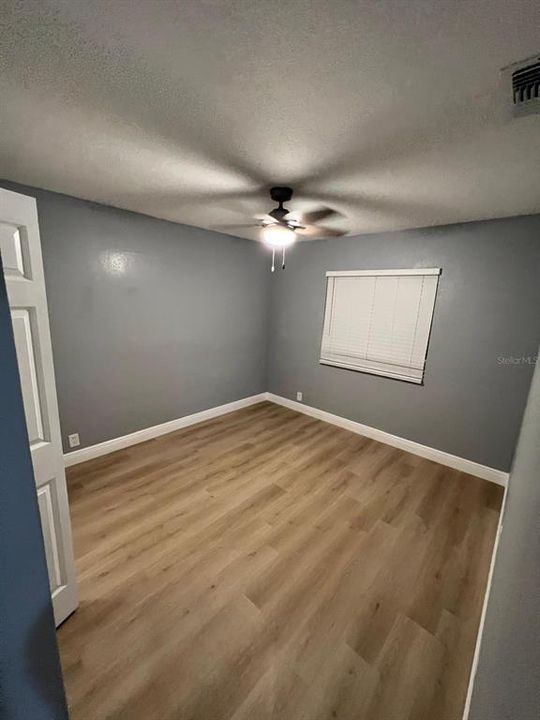 出租: $2,500 (3 贝兹, 2 浴室, 1572 平方英尺)