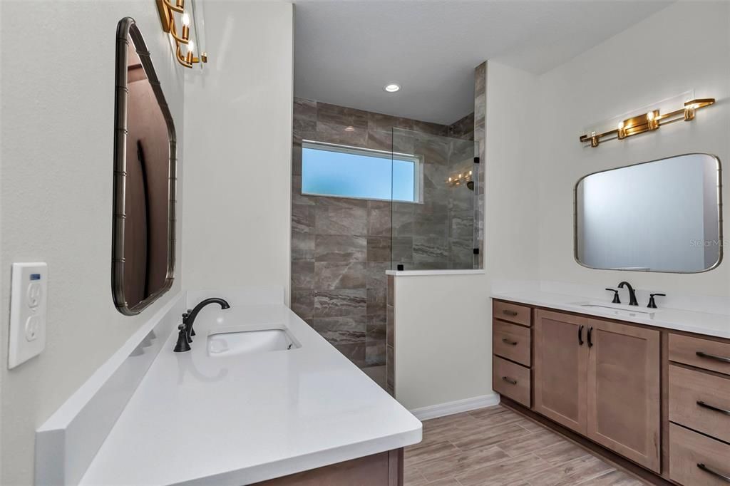 For Sale: $579,000 (3 beds, 2 baths, 2069 Square Feet)