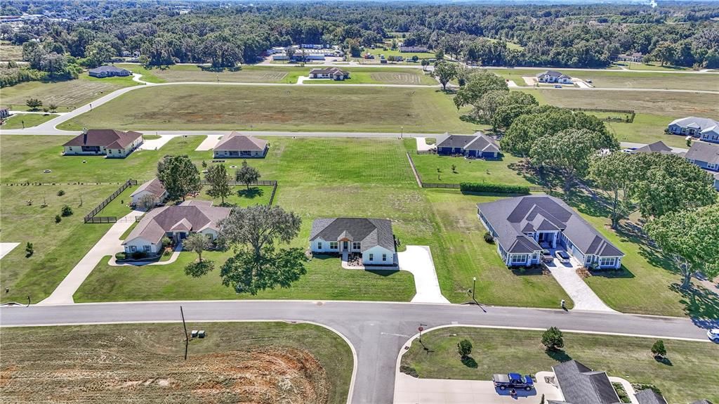 For Sale: $579,000 (3 beds, 2 baths, 2069 Square Feet)