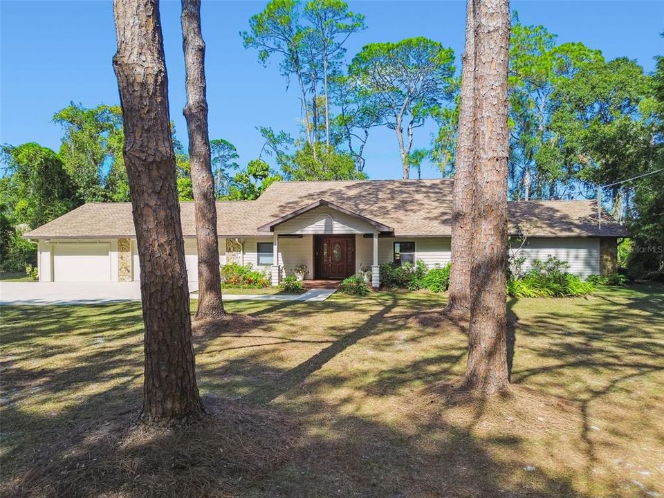 For Sale: $1,199,900 (4 beds, 3 baths, 3240 Square Feet)