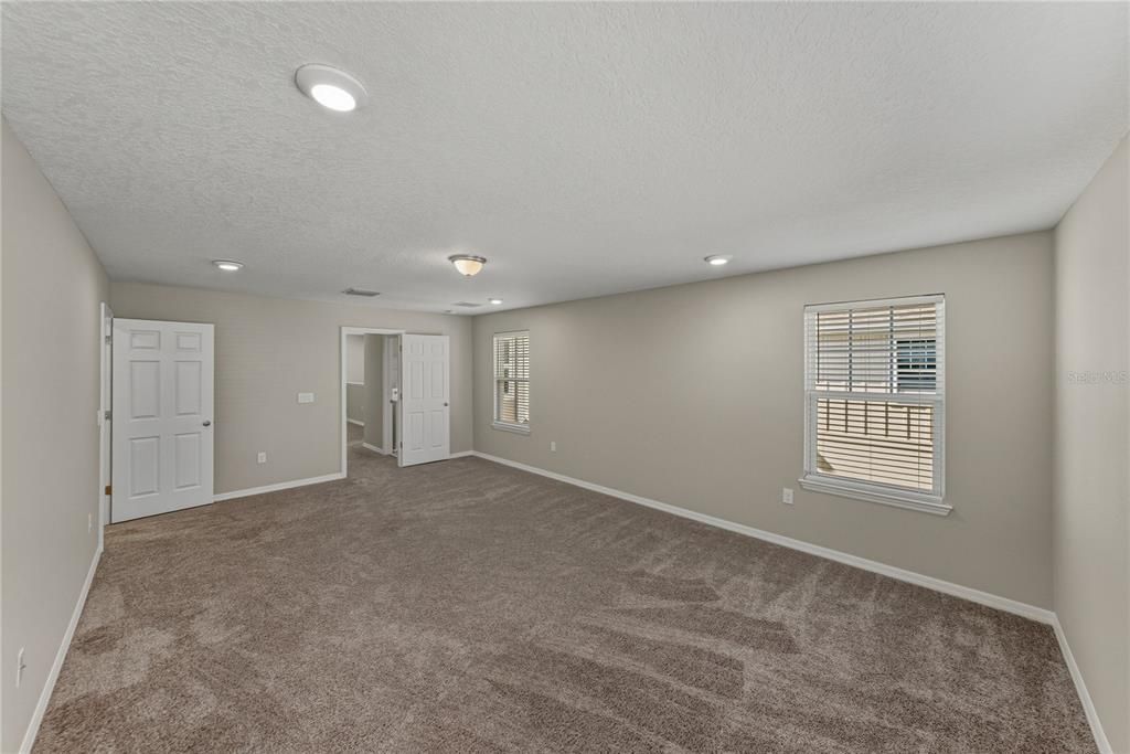 Active With Contract: $399,900 (4 beds, 3 baths, 2230 Square Feet)