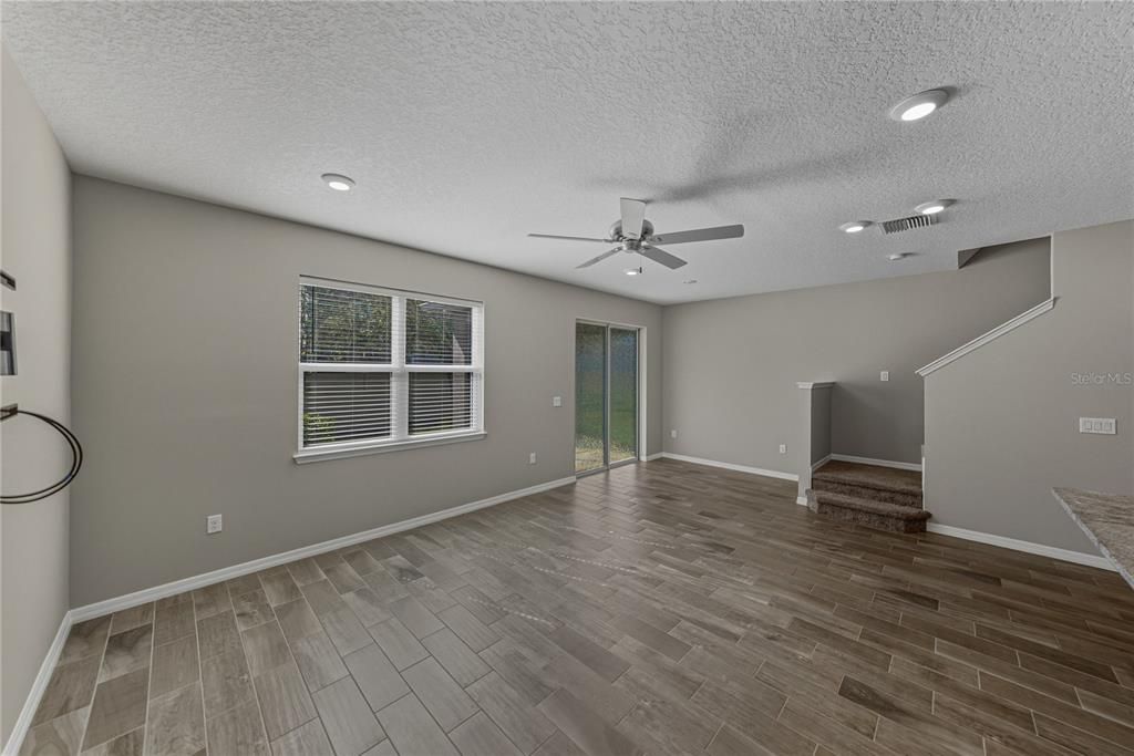 Active With Contract: $399,900 (4 beds, 3 baths, 2230 Square Feet)