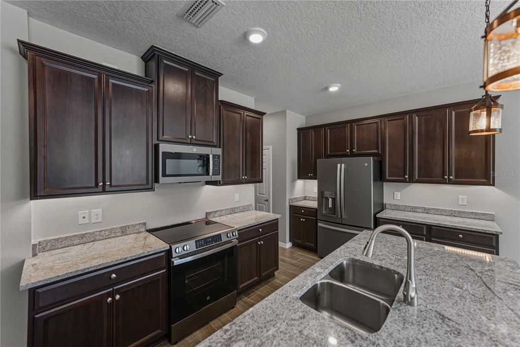 Active With Contract: $399,900 (4 beds, 3 baths, 2230 Square Feet)