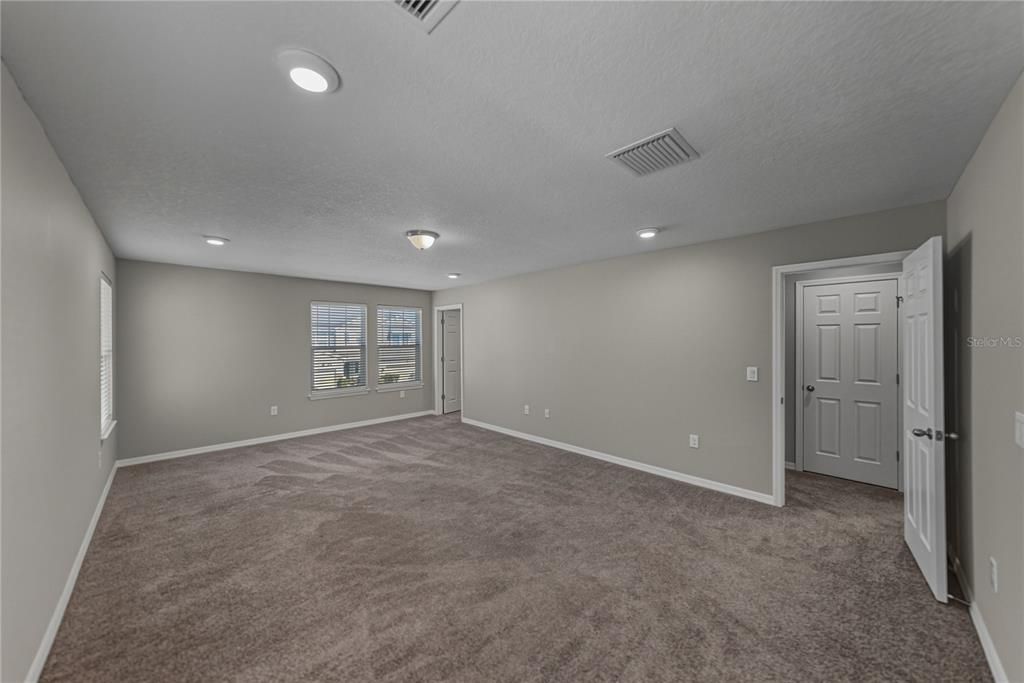 Active With Contract: $399,900 (4 beds, 3 baths, 2230 Square Feet)