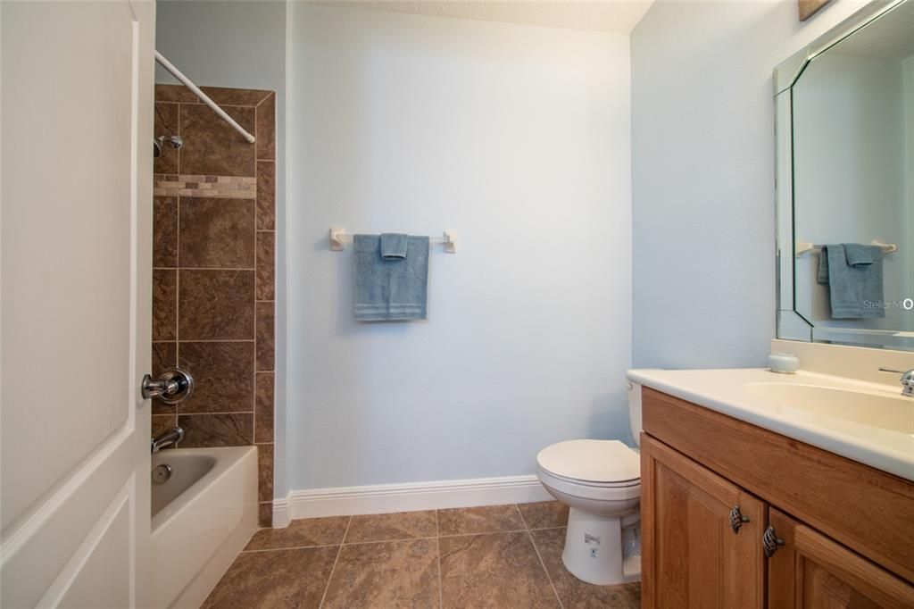 待售: $399,900 (3 贝兹, 2 浴室, 1254 平方英尺)