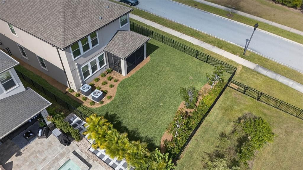 En Venta: $575,000 (4 camas, 2 baños, 2775 Pies cuadrados)