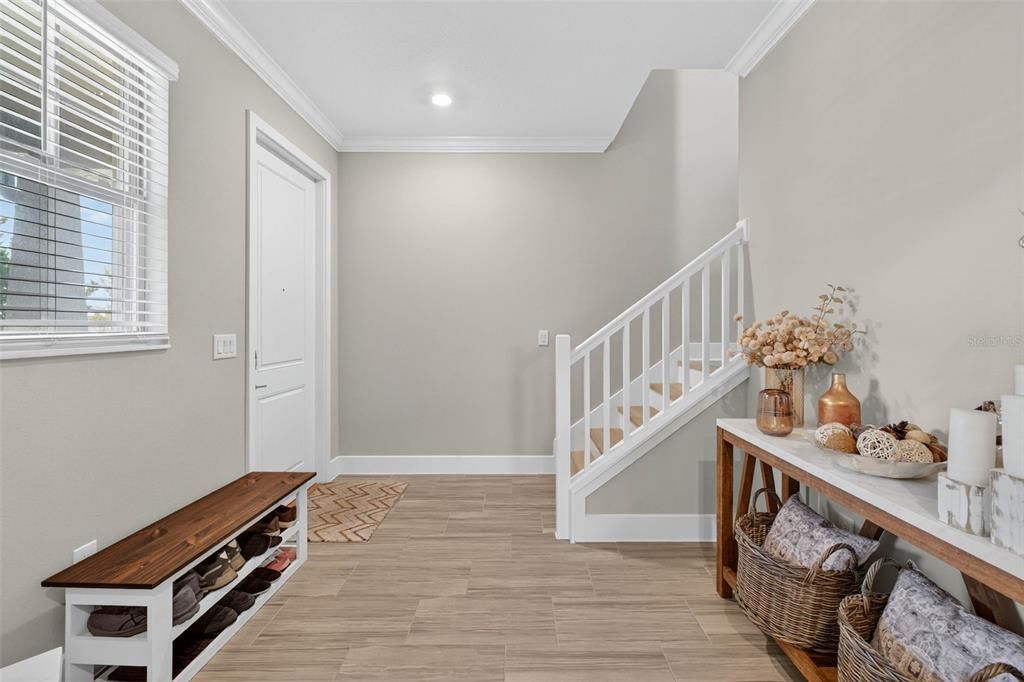 En Venta: $575,000 (4 camas, 2 baños, 2775 Pies cuadrados)