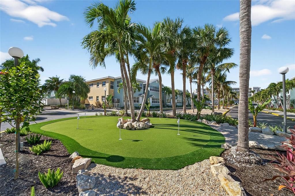 待售: $435,000 (1 贝兹, 1 浴室, 735 平方英尺)