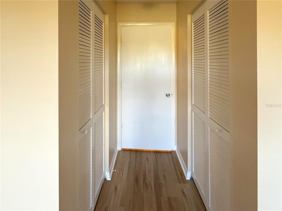 待售: $145,000 (2 贝兹, 2 浴室, 1089 平方英尺)