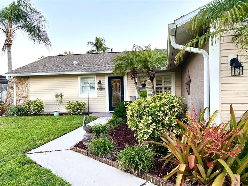 For Rent: $5,000 (3 beds, 2 baths, 1428 Square Feet)