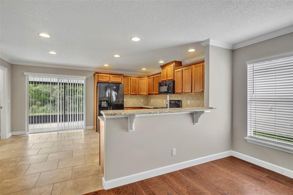 Active With Contract: $360,000 (3 beds, 2 baths, 1684 Square Feet)