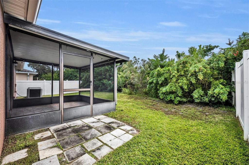 Active With Contract: $360,000 (3 beds, 2 baths, 1684 Square Feet)