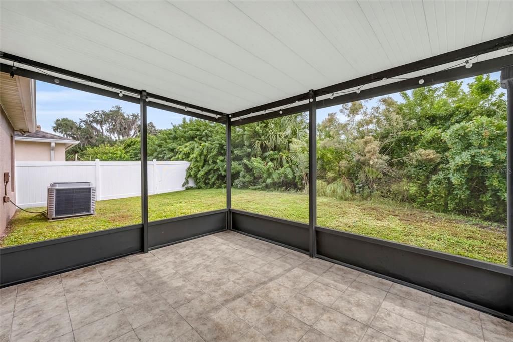 Active With Contract: $360,000 (3 beds, 2 baths, 1684 Square Feet)