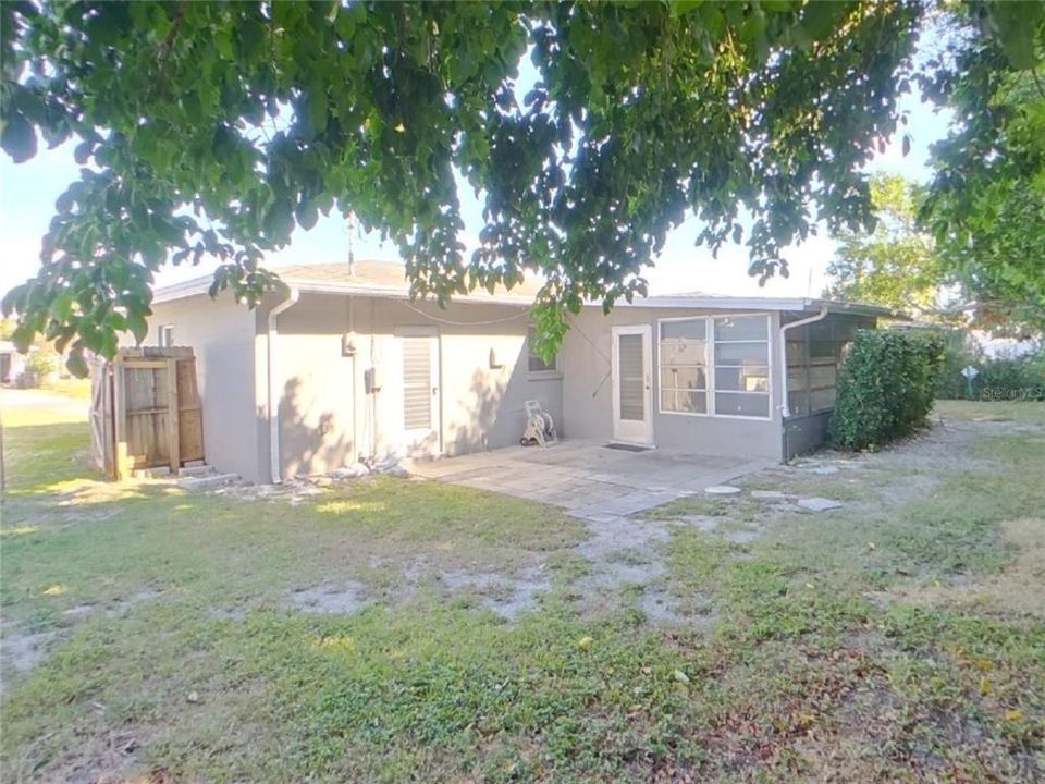 В аренду: $2,149 (2 спален, 2 ванн, 1438 Квадратных фут)