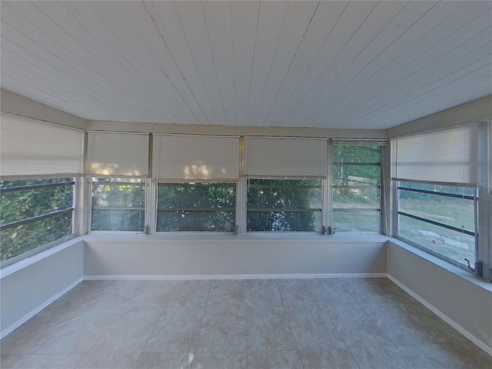 В аренду: $2,149 (2 спален, 2 ванн, 1438 Квадратных фут)