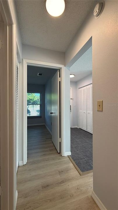 For Rent: $1,250 (2 beds, 2 baths, 1038 Square Feet)