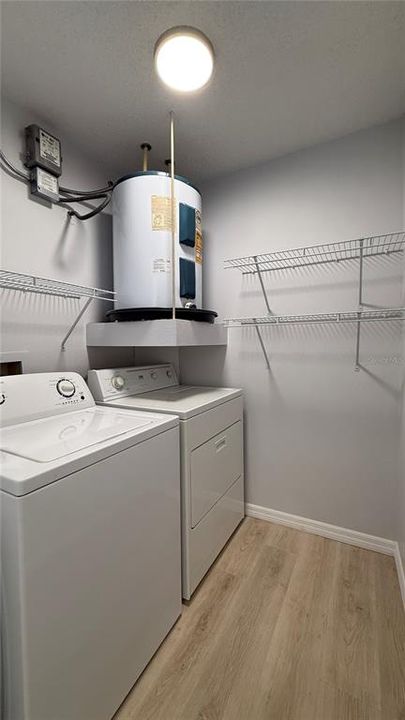 For Rent: $1,250 (2 beds, 2 baths, 1038 Square Feet)