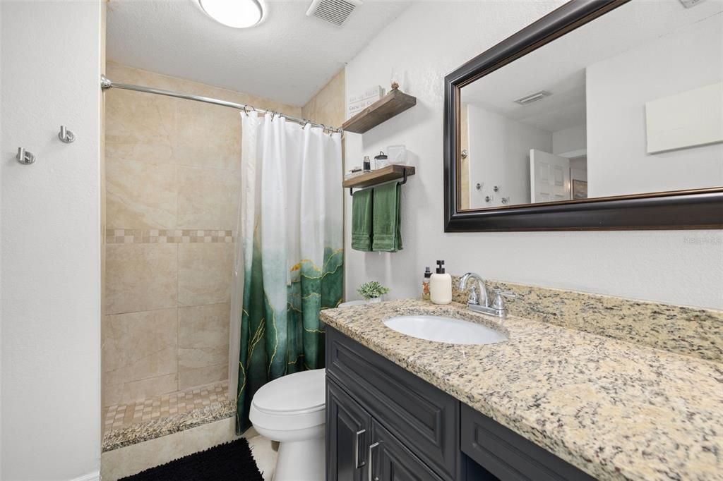 Active With Contract: $375,000 (3 beds, 3 baths, 1343 Square Feet)